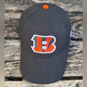 New Era Cincinnati Bengals NFL Adjustable Strapback Embroidered Baseball Hat M4